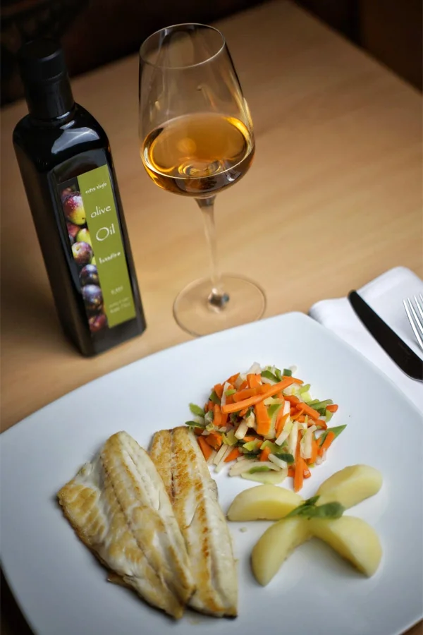 Tradicionalno jelo s Cresa – riba, povrće i maslinovo ulje