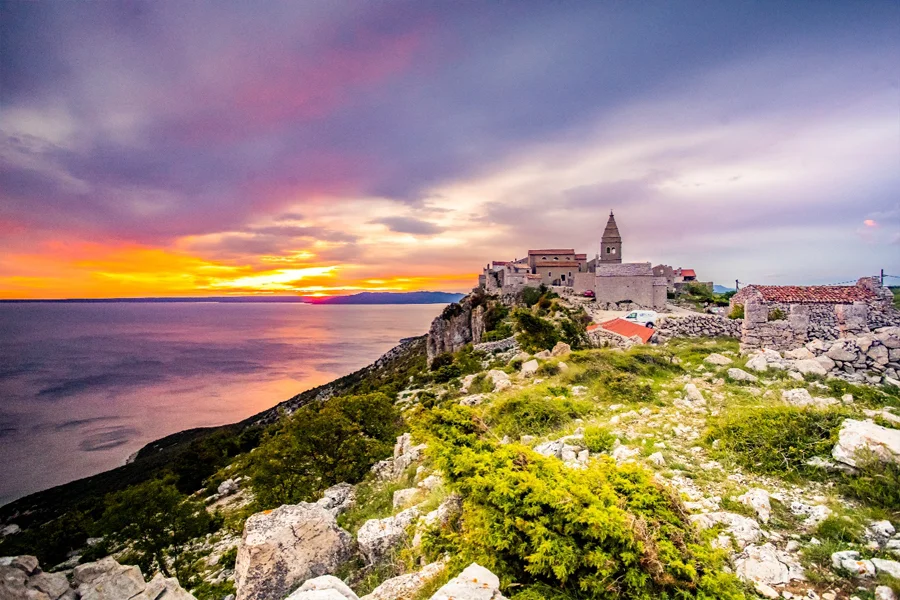 Zalazak sunca iznad Lubenica na otoku Cresu